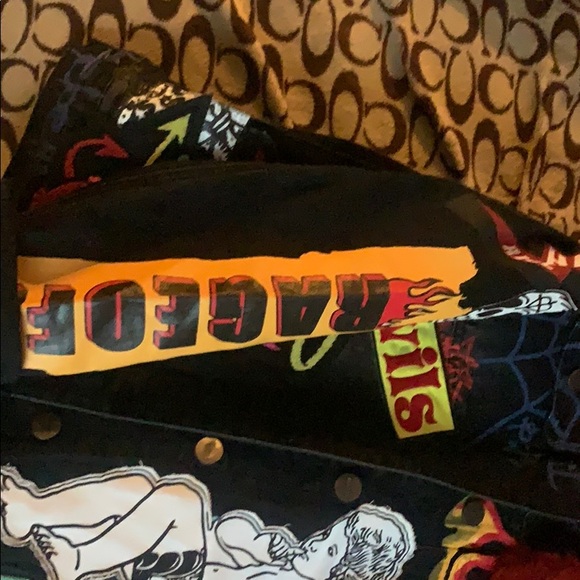 Jacket - Picture 3 of 5